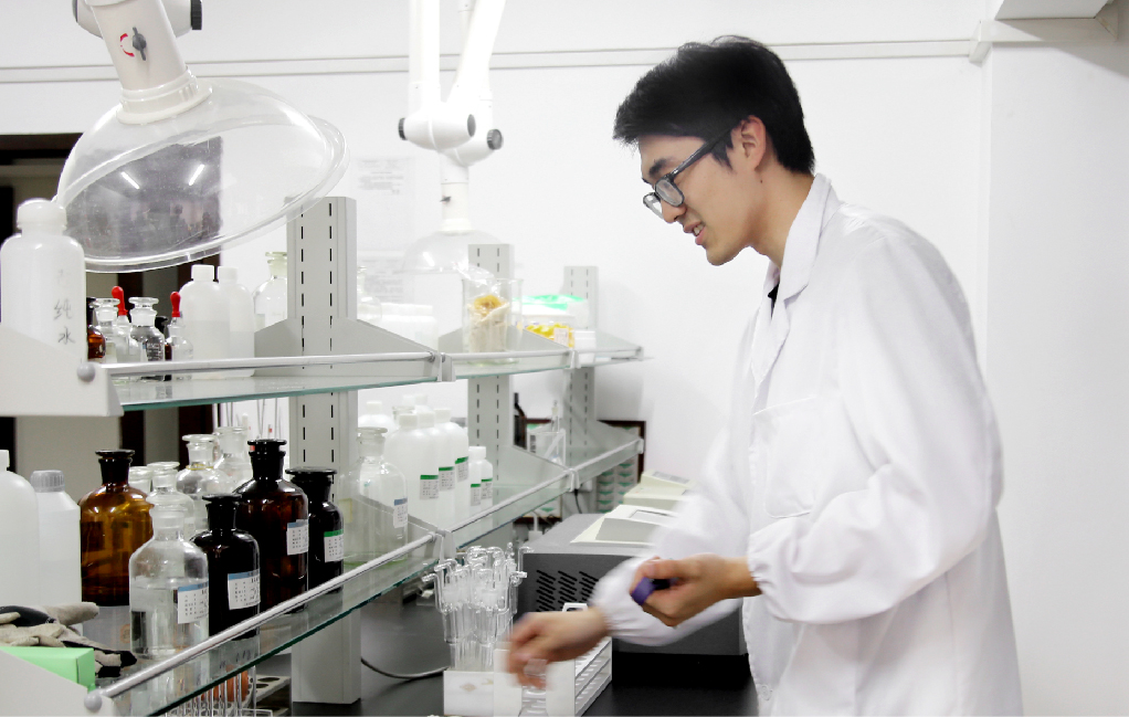 "碳纤维板-04.jpg"